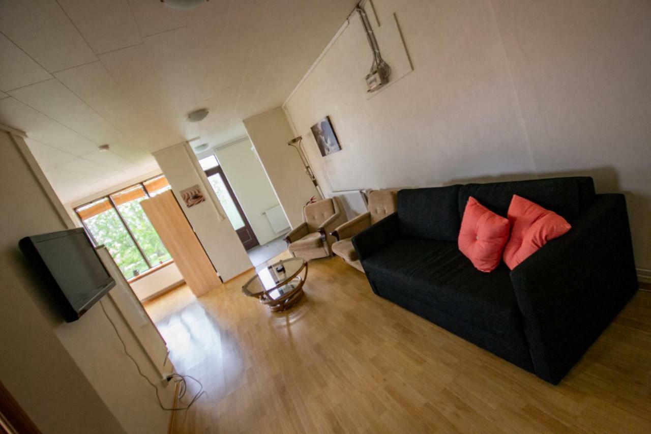 Saurbaer Apartment Varmahlid  Εξωτερικό φωτογραφία
